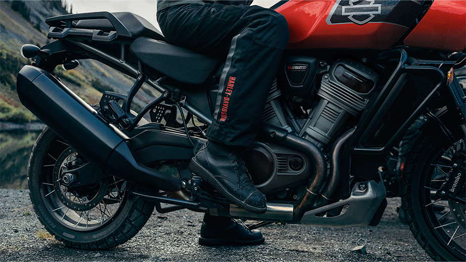 Side view of a Harley-Davidson Pan America 1250 Special