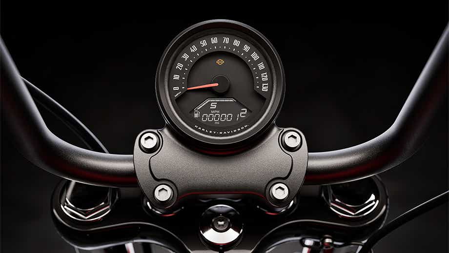 Instrument cluster close-up of a Harley-Davidson Street Bob