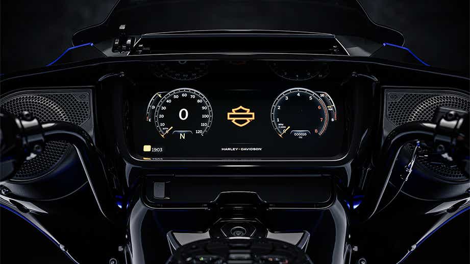 Dashboard display of a Harley-Davidson Street Glide