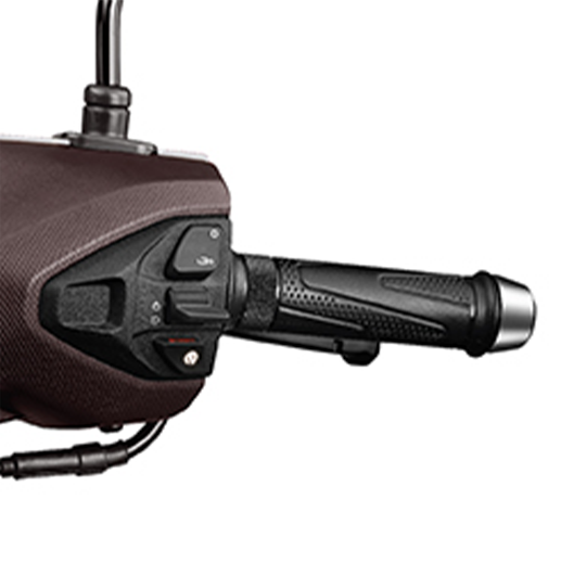 Handlebar controls of a Hero Destini 125