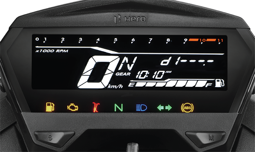 Instrument cluster of a stealth black Hero Xtreme 160R