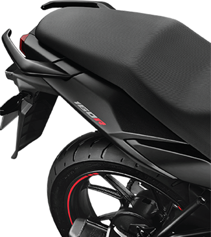 Rear three-quarter view of a stealth black Hero Xtreme 160R