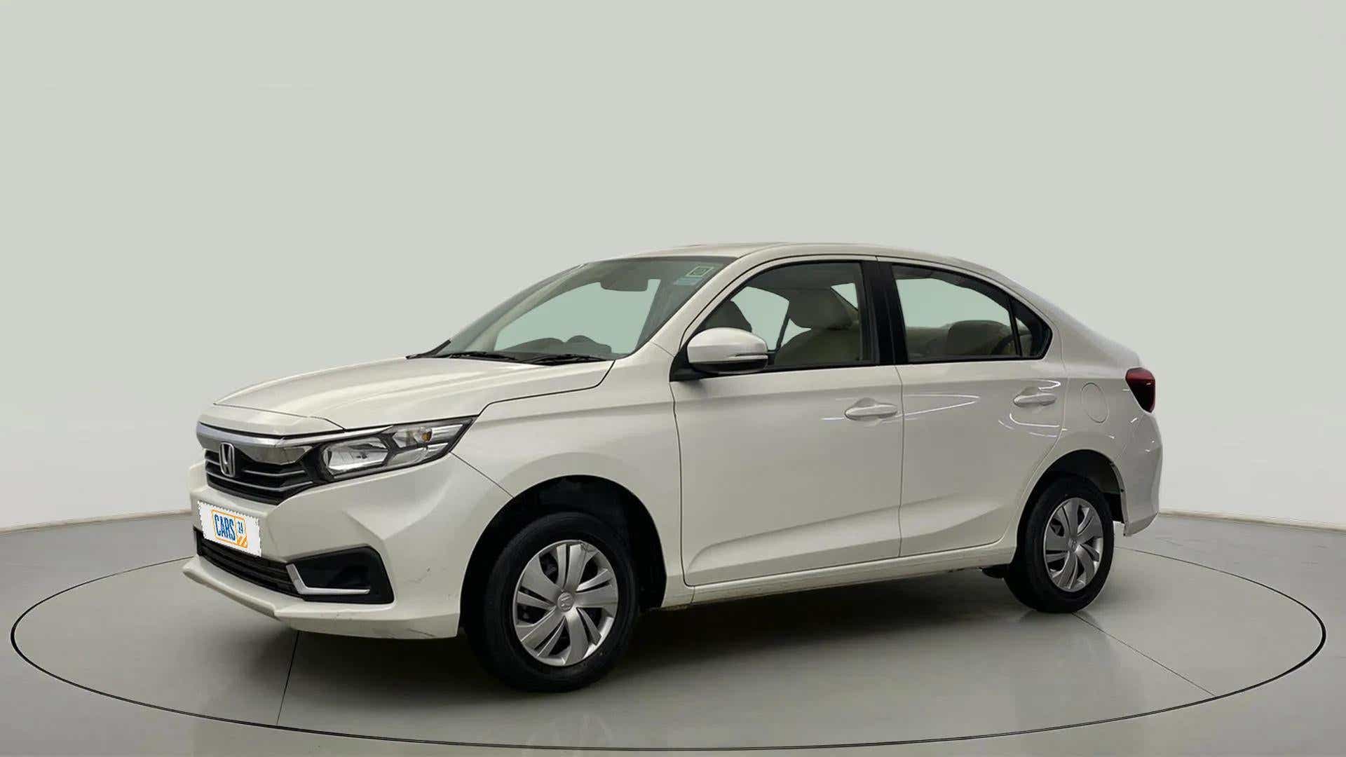 Front three-quarter of a Honda Amaze