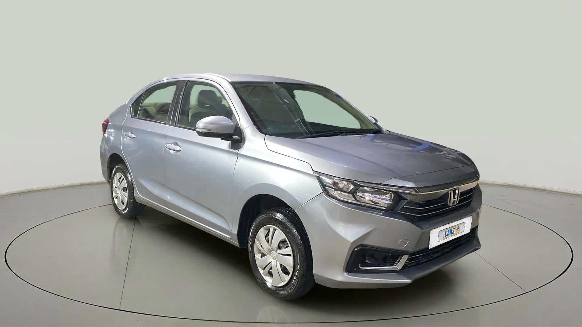 Front three-quarter view of a Honda Amaze