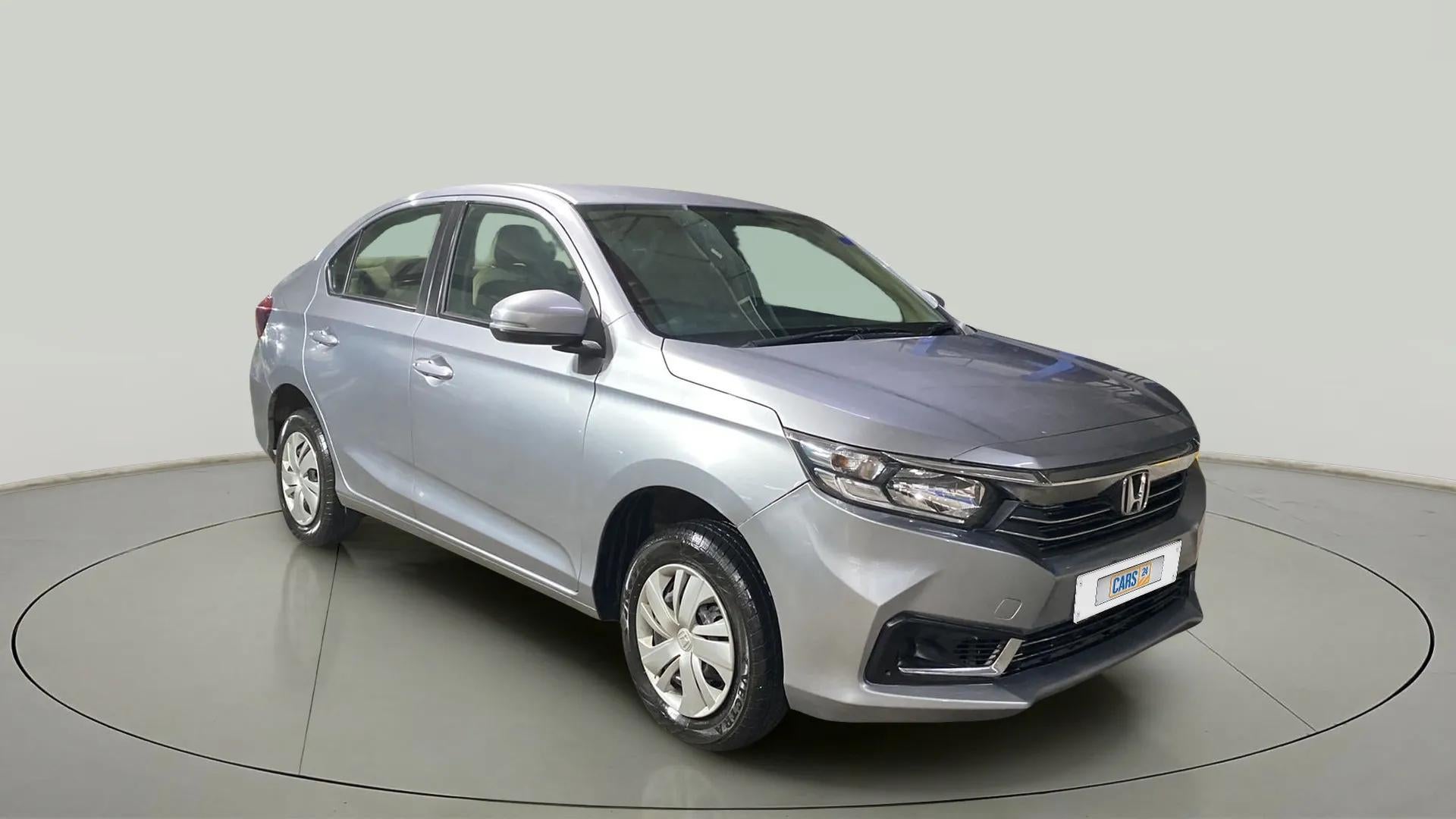 Front three-quarter view of a Honda Amaze