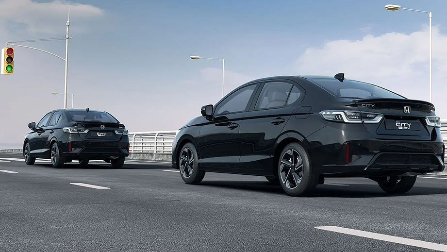 Rear three-quarter view of Honda City