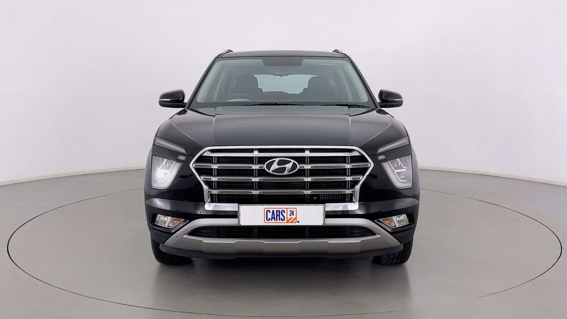 Front view of a Hyundai Creta 2018-2023