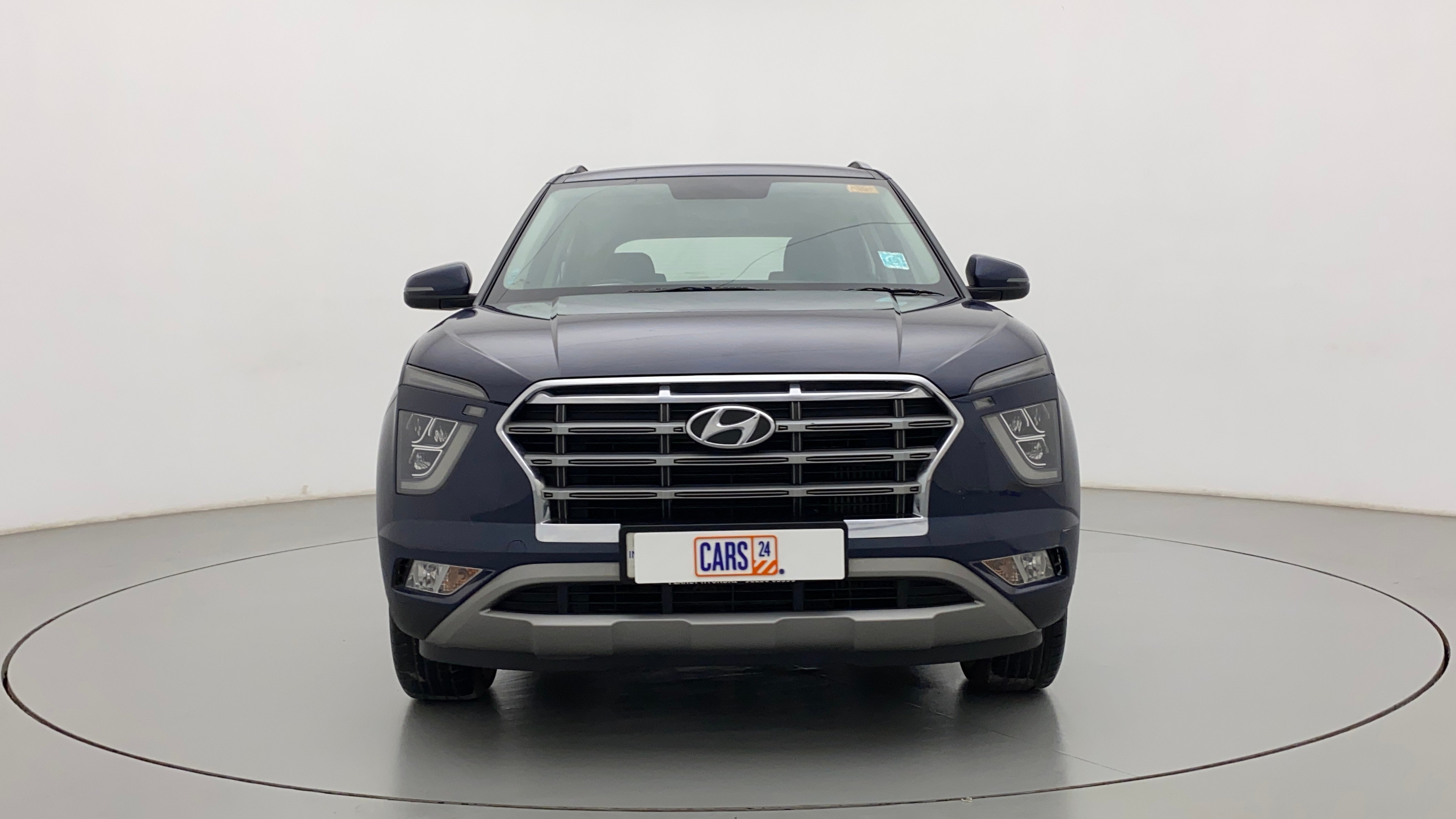 Front view of a Hyundai Creta 2018-2023