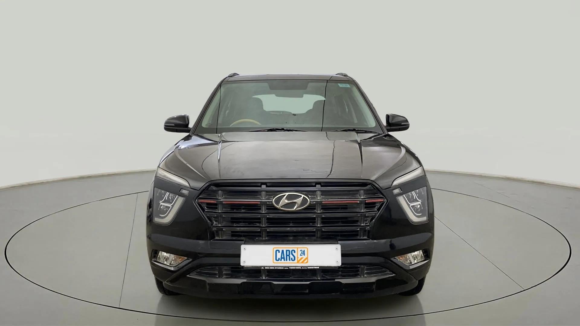 Front view of a Hyundai Creta 2018-2023