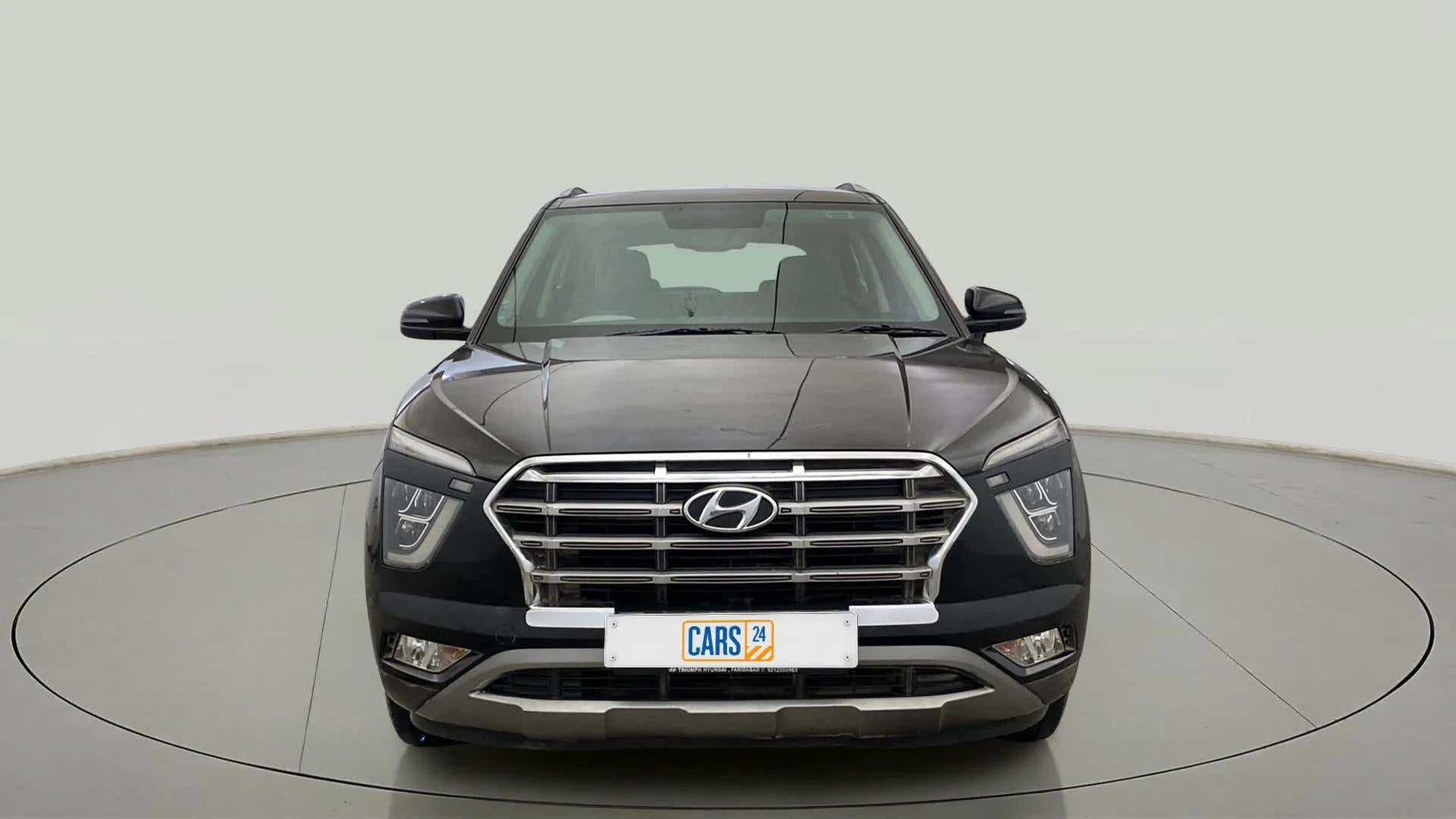 Front view of a Hyundai Creta 2018-2023