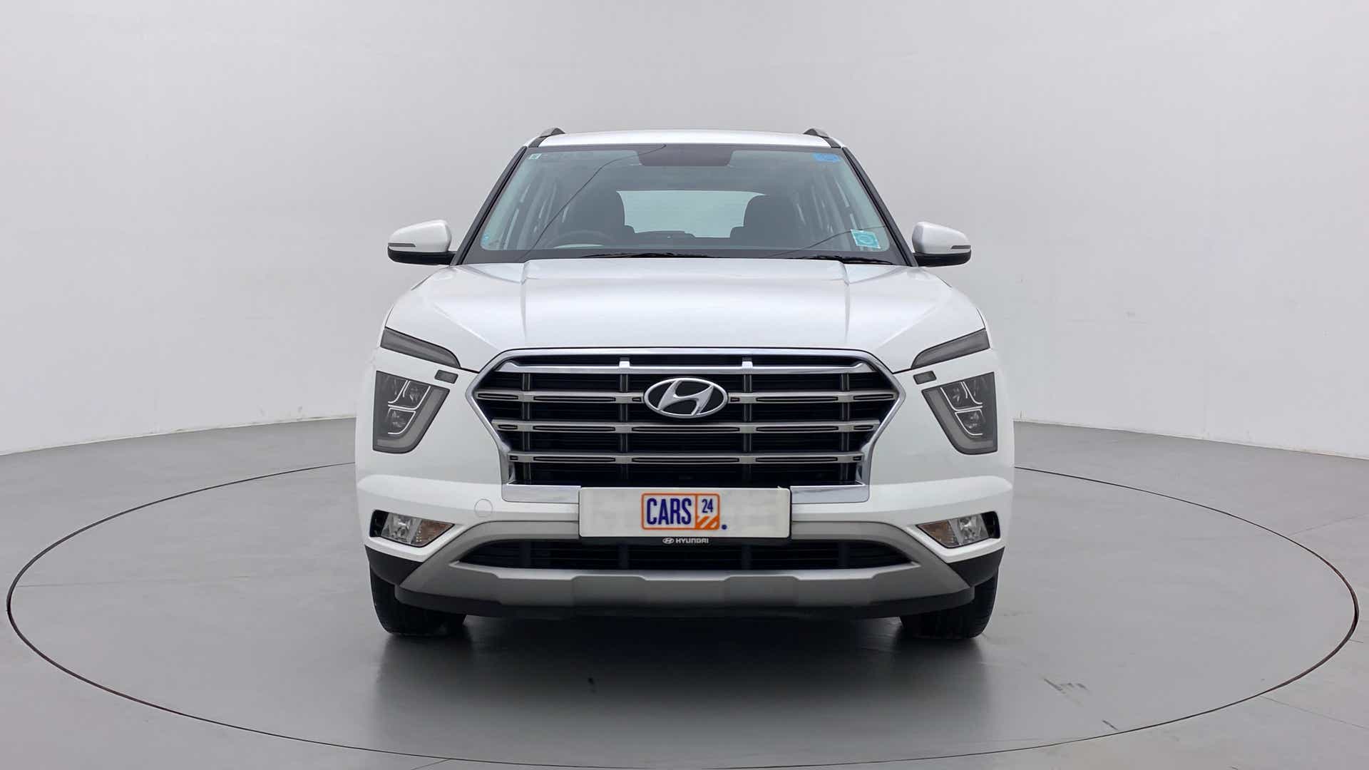 Front view of a Hyundai Creta 2018-2023