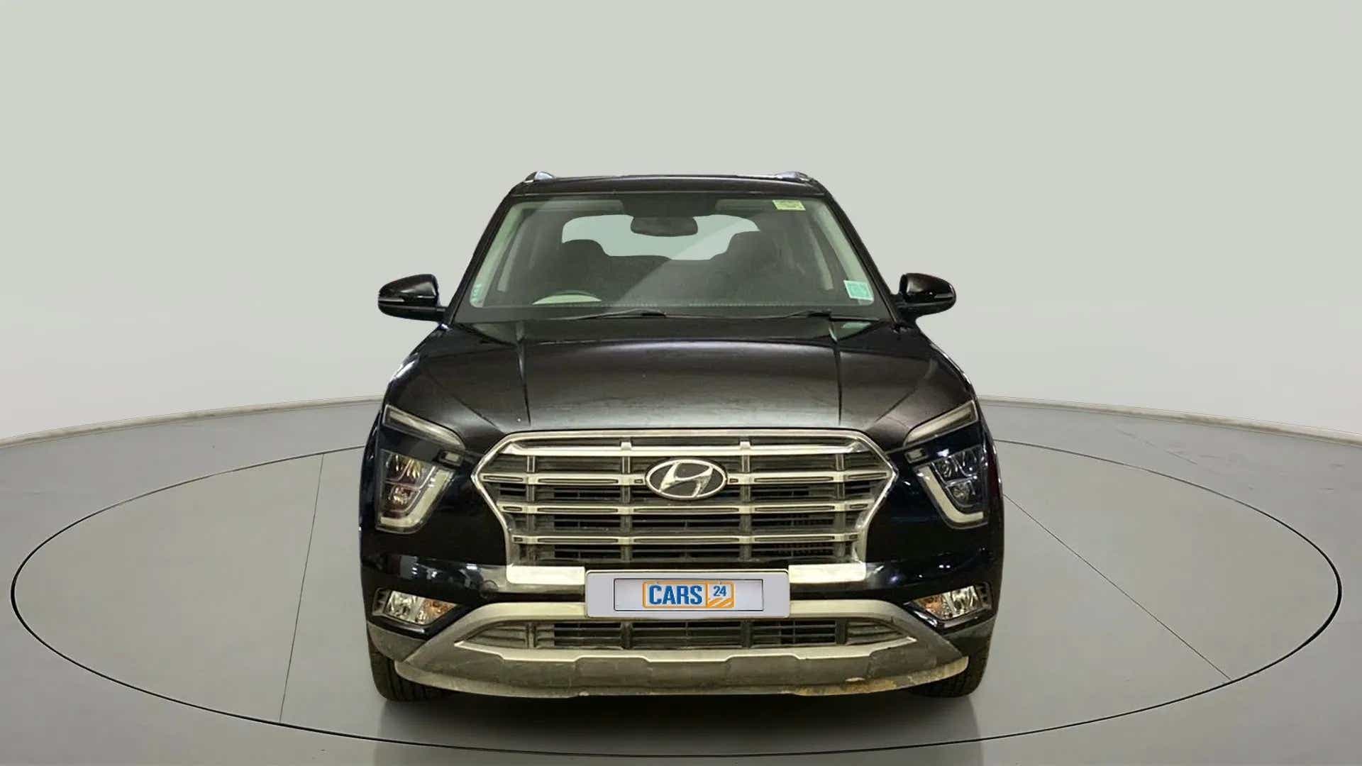 Front view of a Hyundai Creta 2018-2023