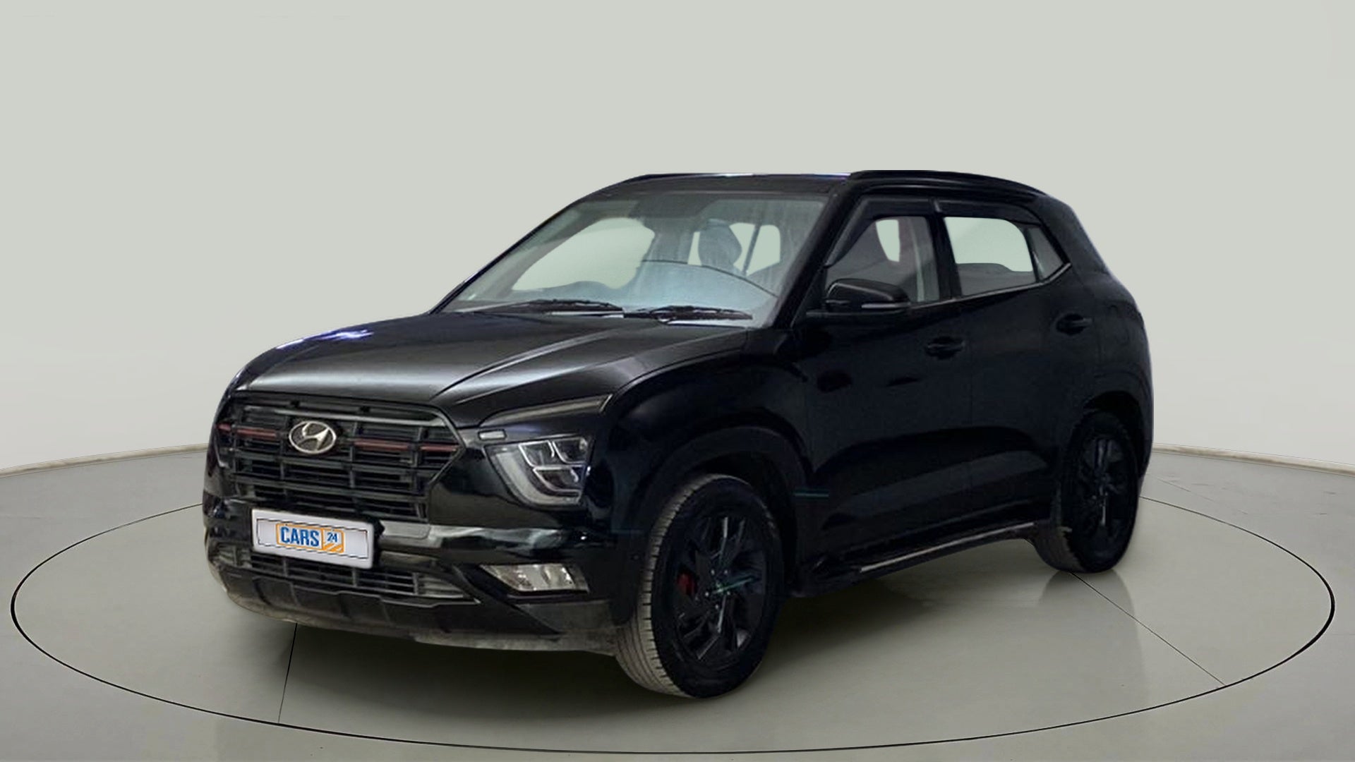 Front three-quarter view of a Hyundai Creta 2018-2023