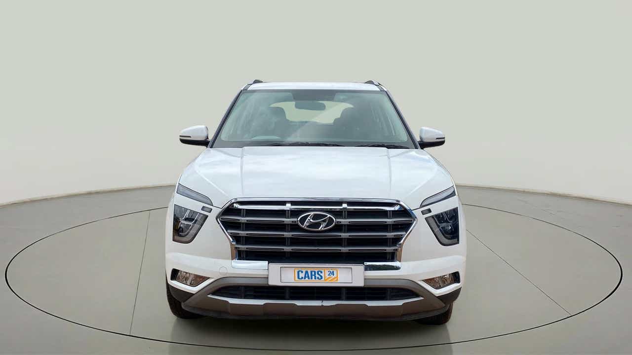 Front view of a Hyundai Creta 2018-2023
