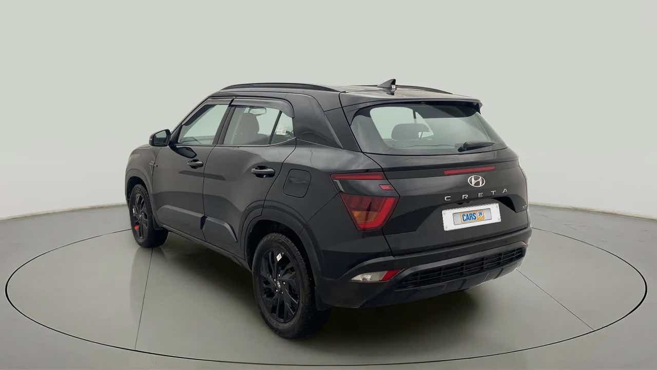 Rear three-quarter view of a Hyundai Creta 2018-2023