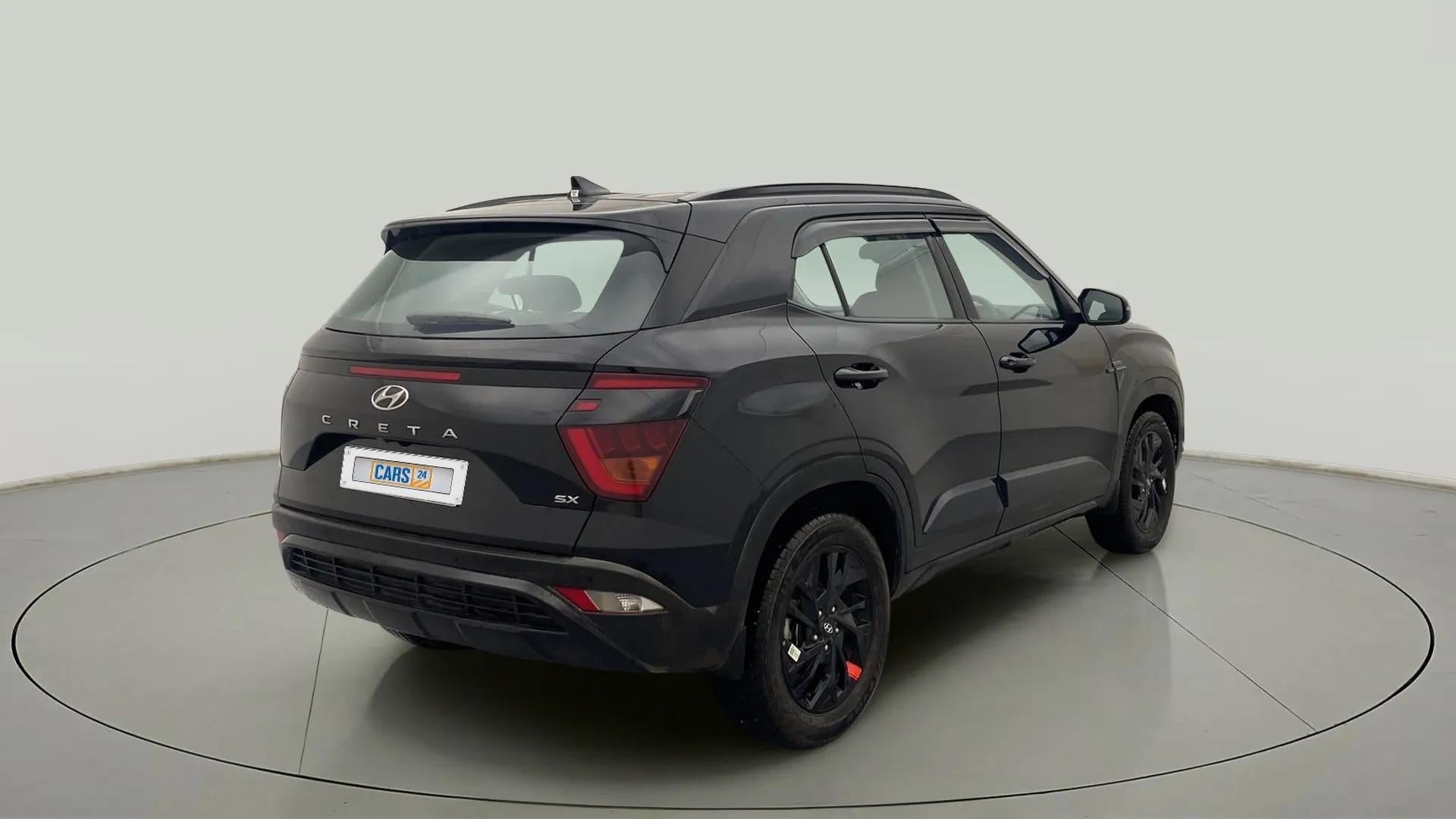 Rear three-quarter view of a Hyundai Creta 2018-2023
