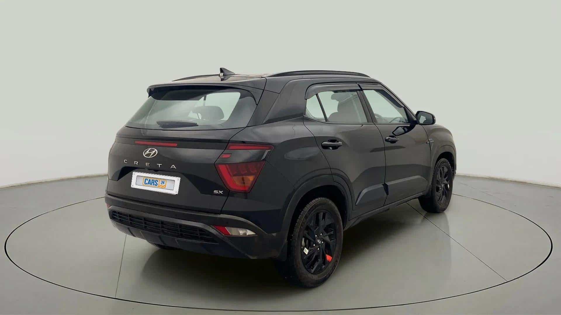 Rear three-quarter view of a Hyundai Creta 2018-2023
