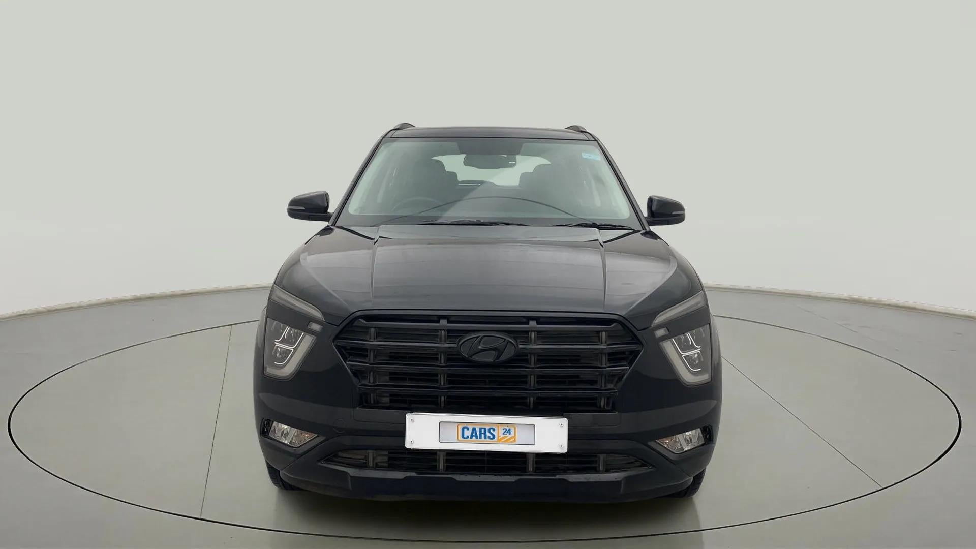 Front view of a Hyundai Creta 2018-2023