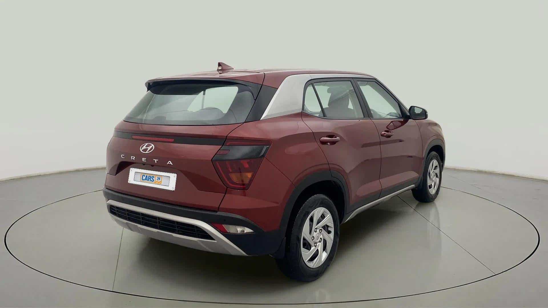 Rear three-quarter view of a Hyundai Creta 2018-2023