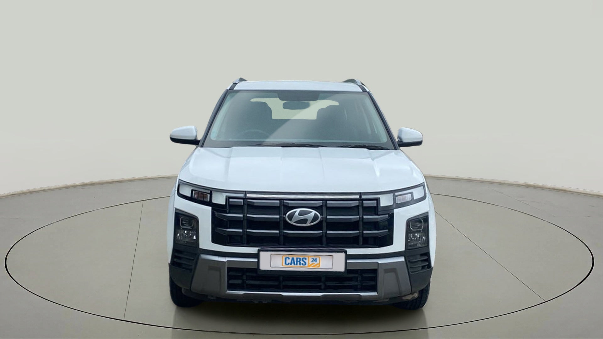 Front view of a Hyundai Creta