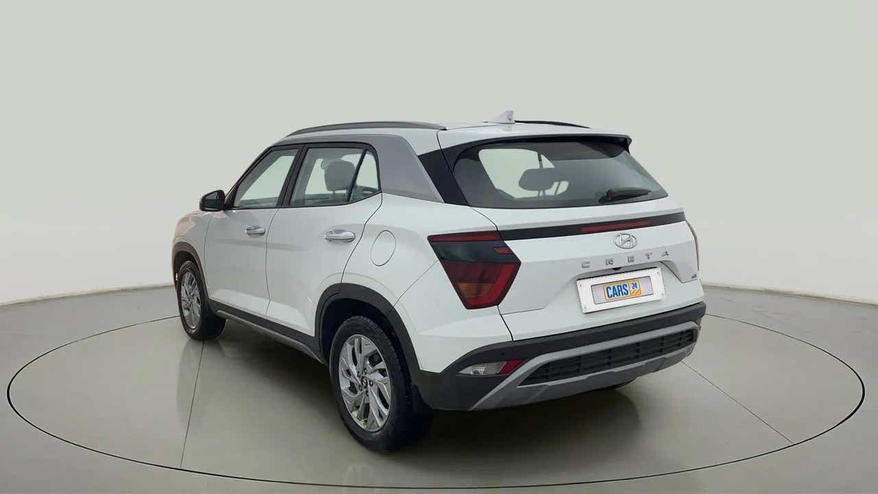Rear three-quarter of a Hyundai Creta 2018-2023