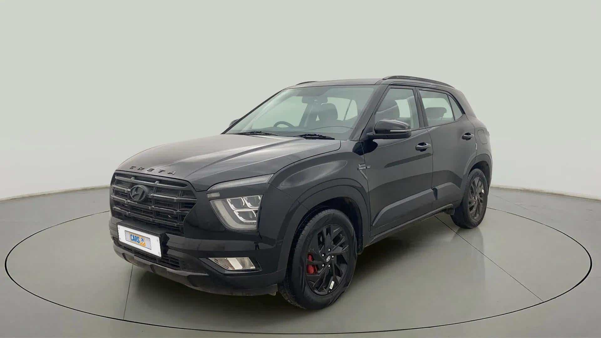 Front three-quarter view of a Hyundai Creta 2018-2023