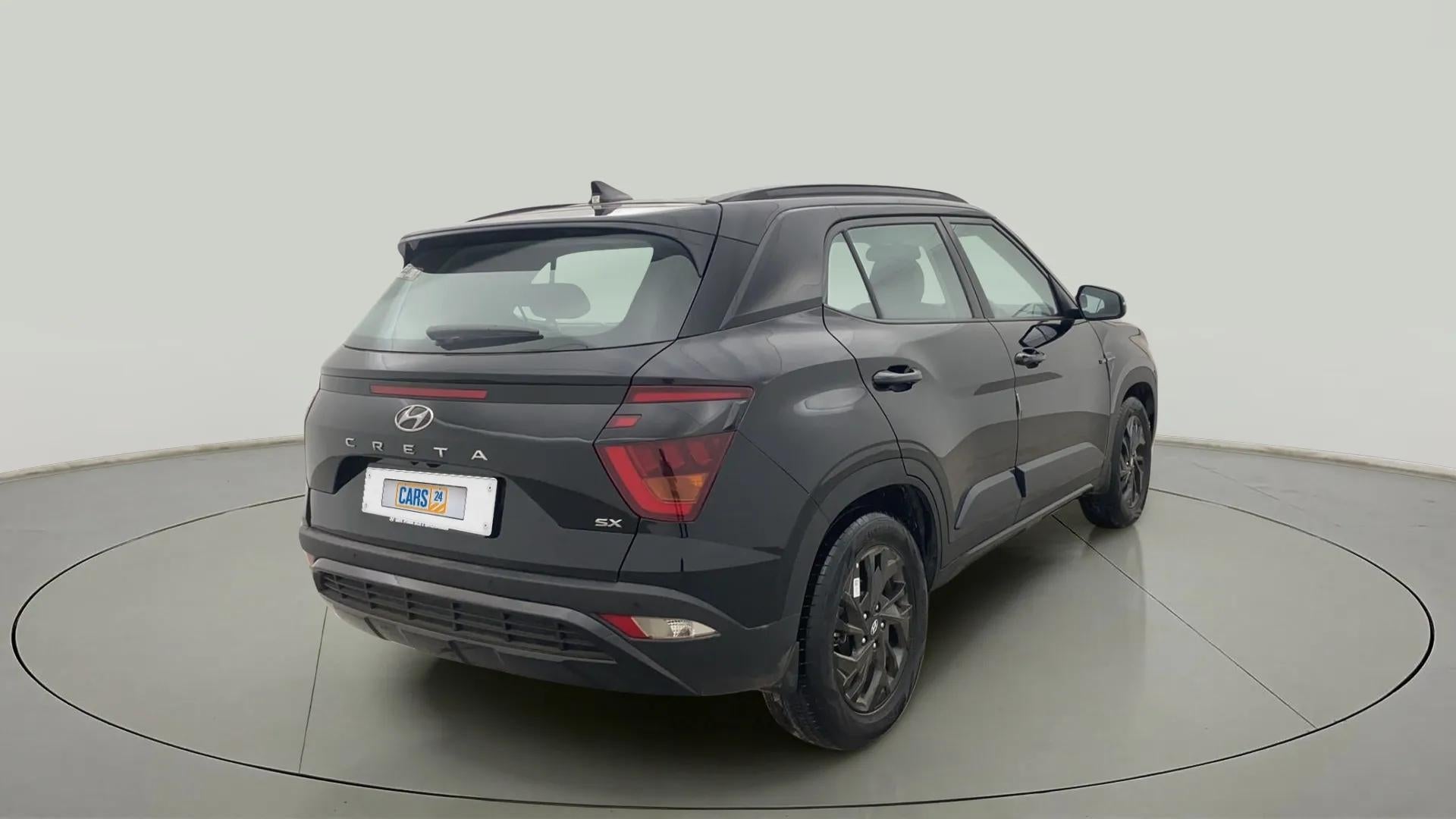 Rear three-quarter view of a Hyundai Creta 2018-2023