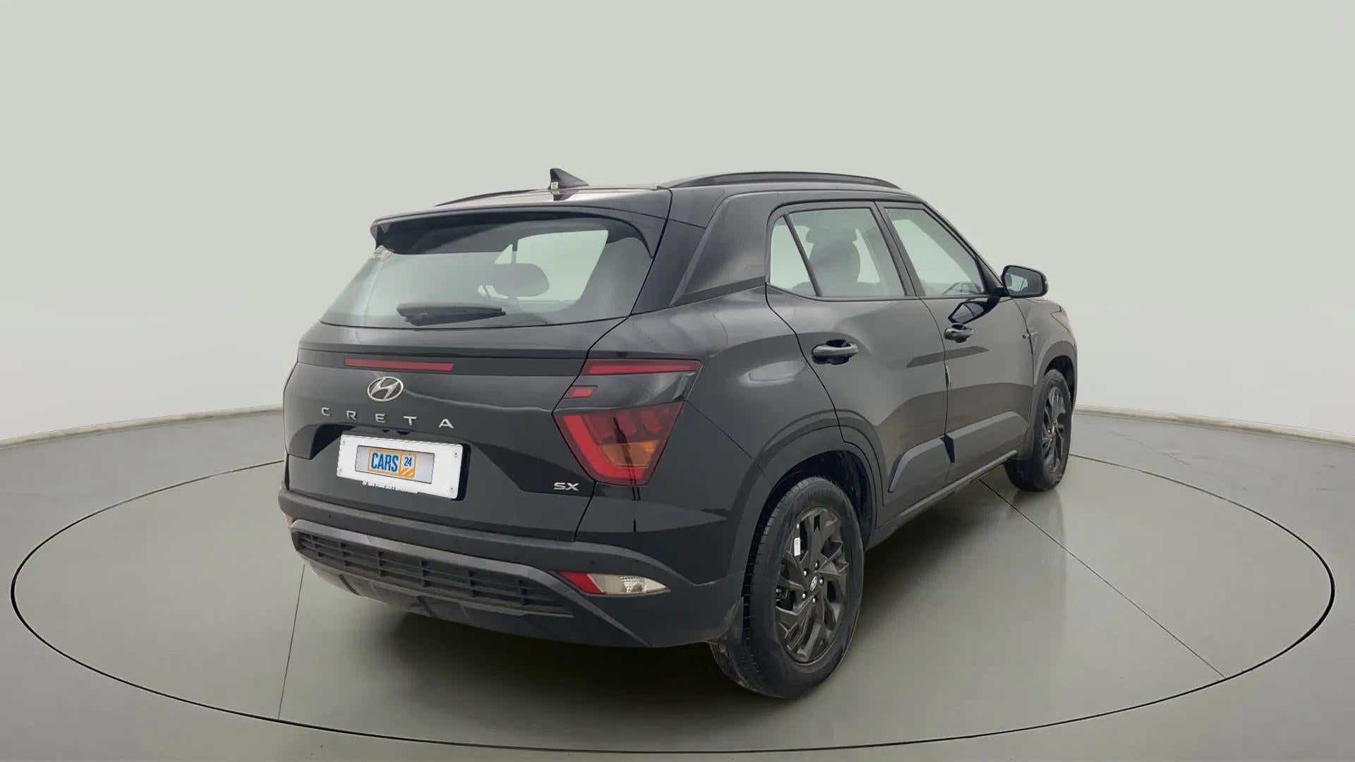Rear three-quarter view of a Hyundai Creta 2018-2023