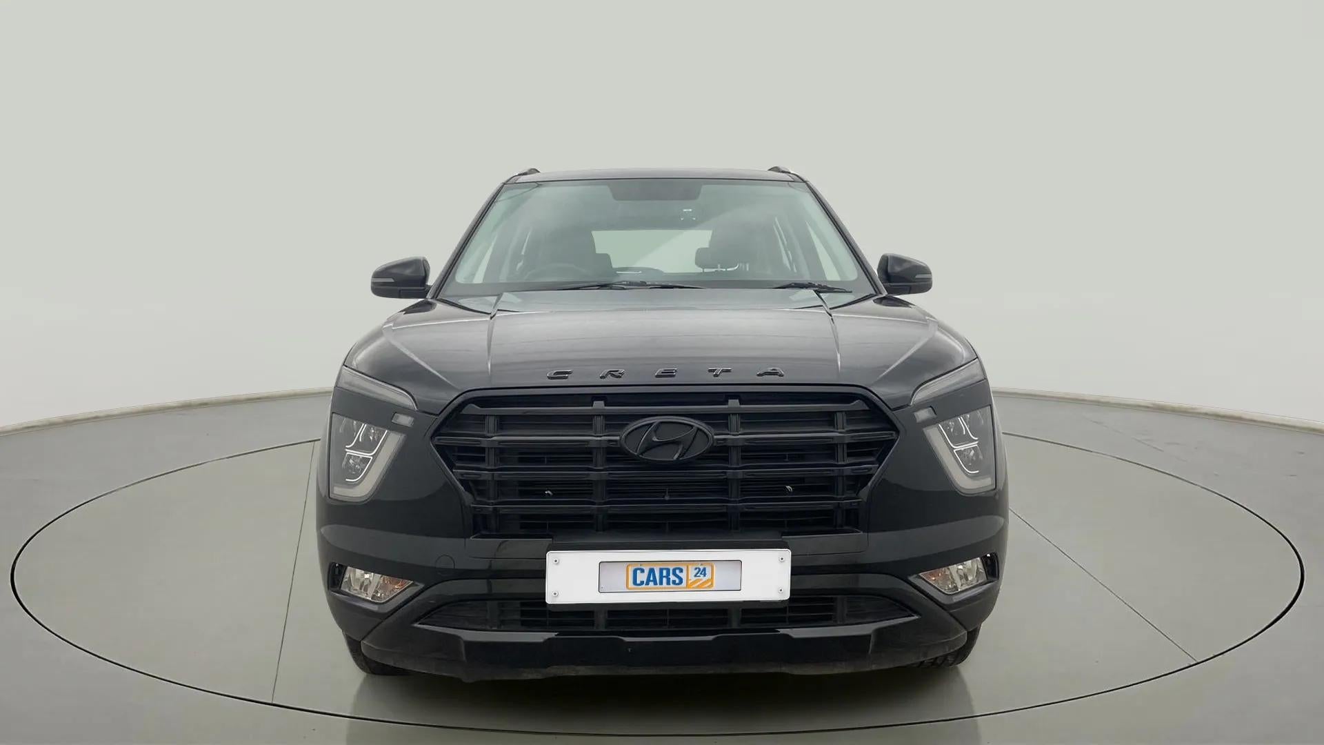 Front view of a Hyundai Creta 2018-2023