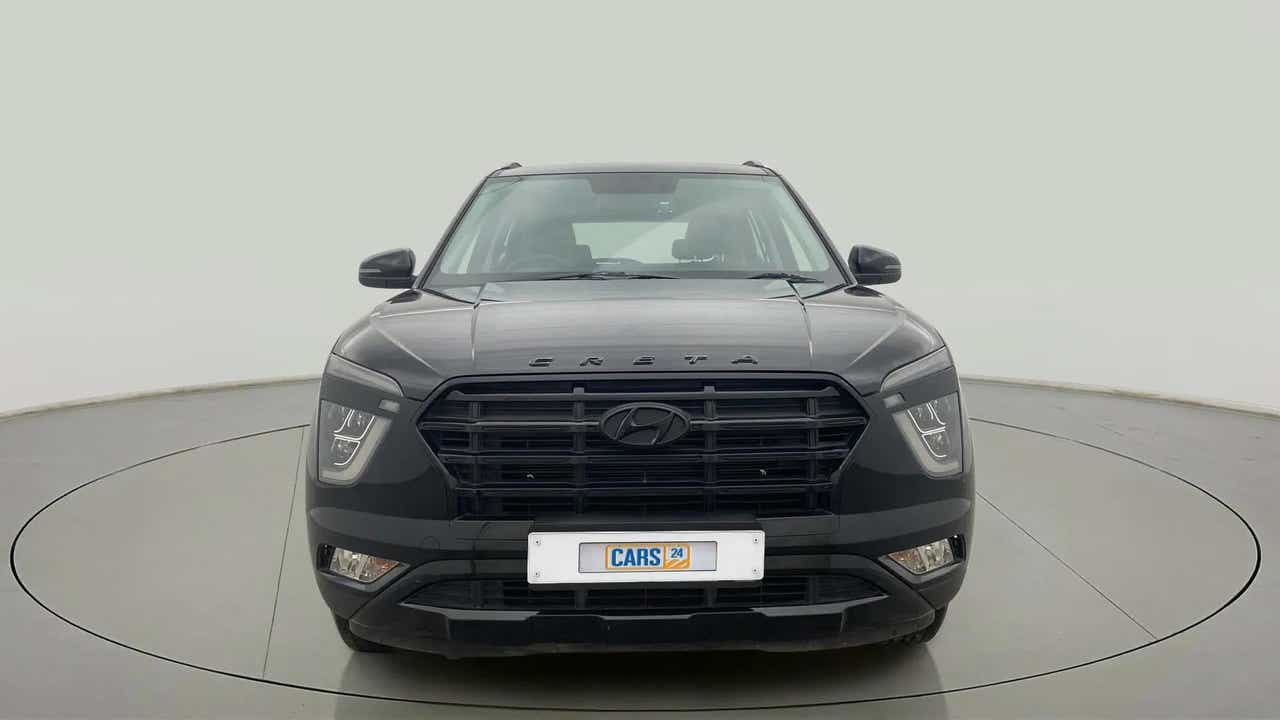 Front view of a Hyundai Creta 2018-2023