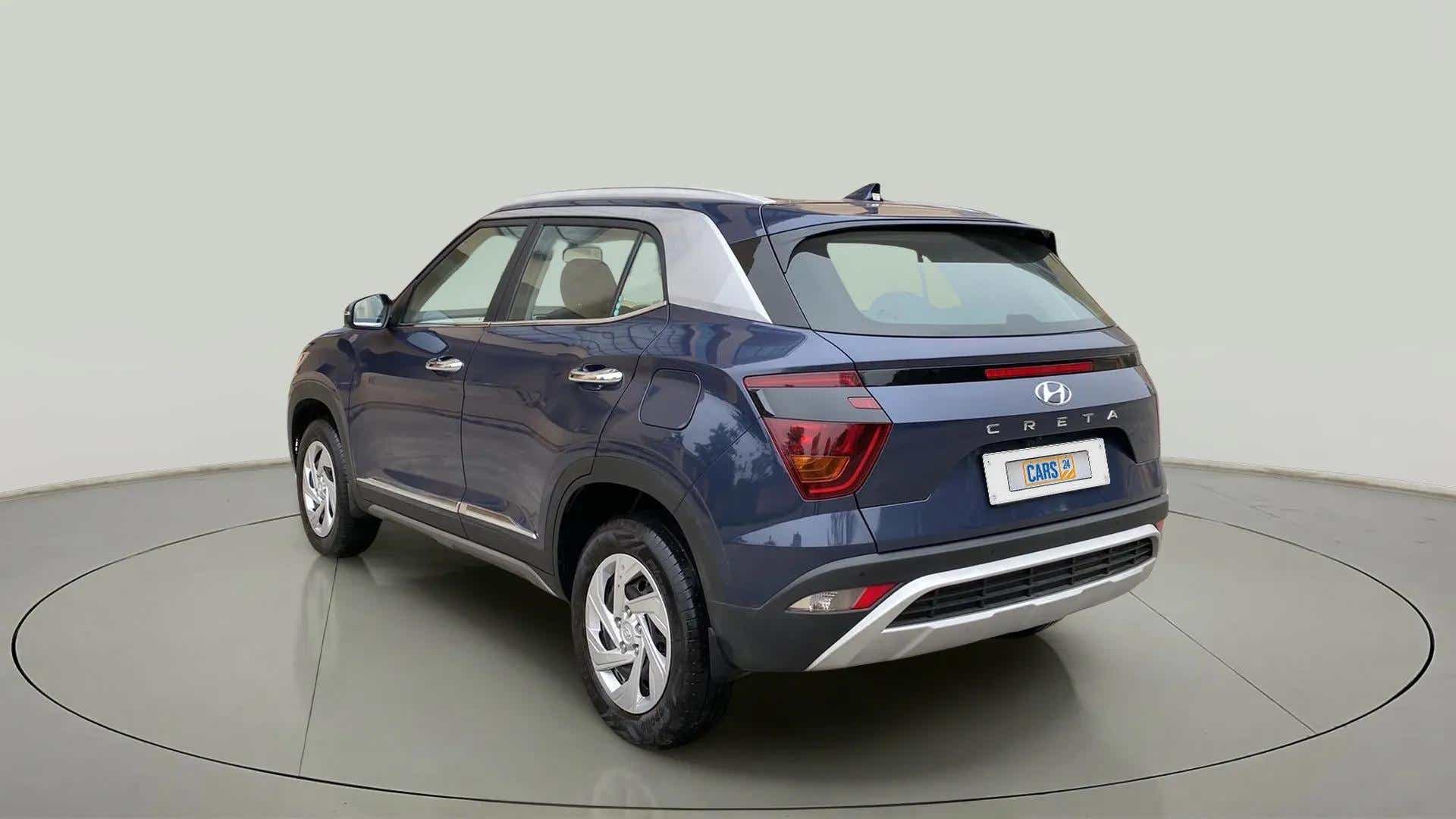 Rear three-quarter view of a Hyundai Creta 2018-2023