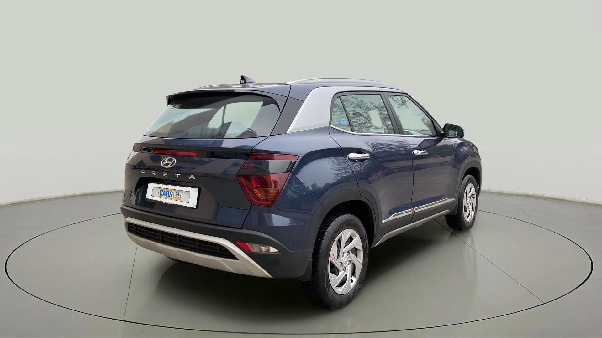 Rear three-quarter view of a Hyundai Creta 2018-2023
