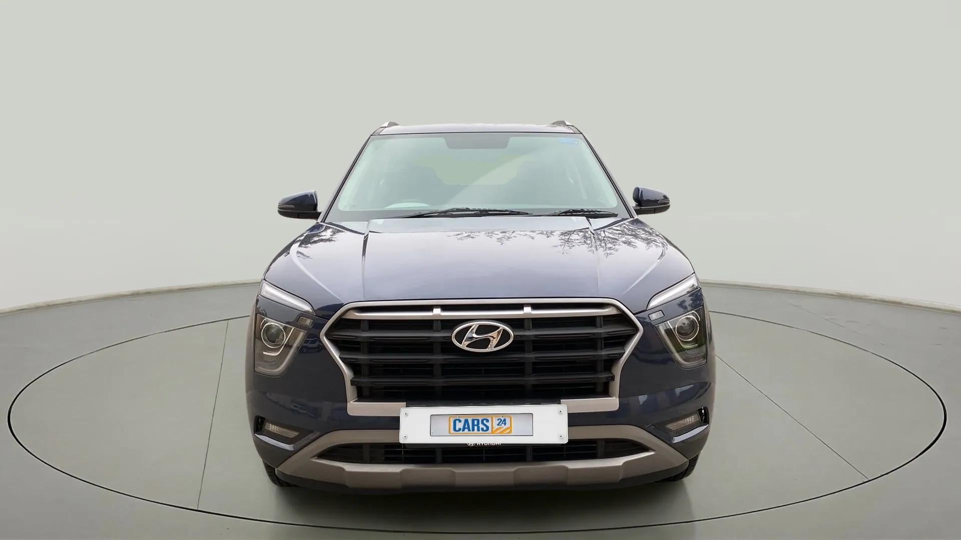 Front view of a Hyundai Creta 2018-2023