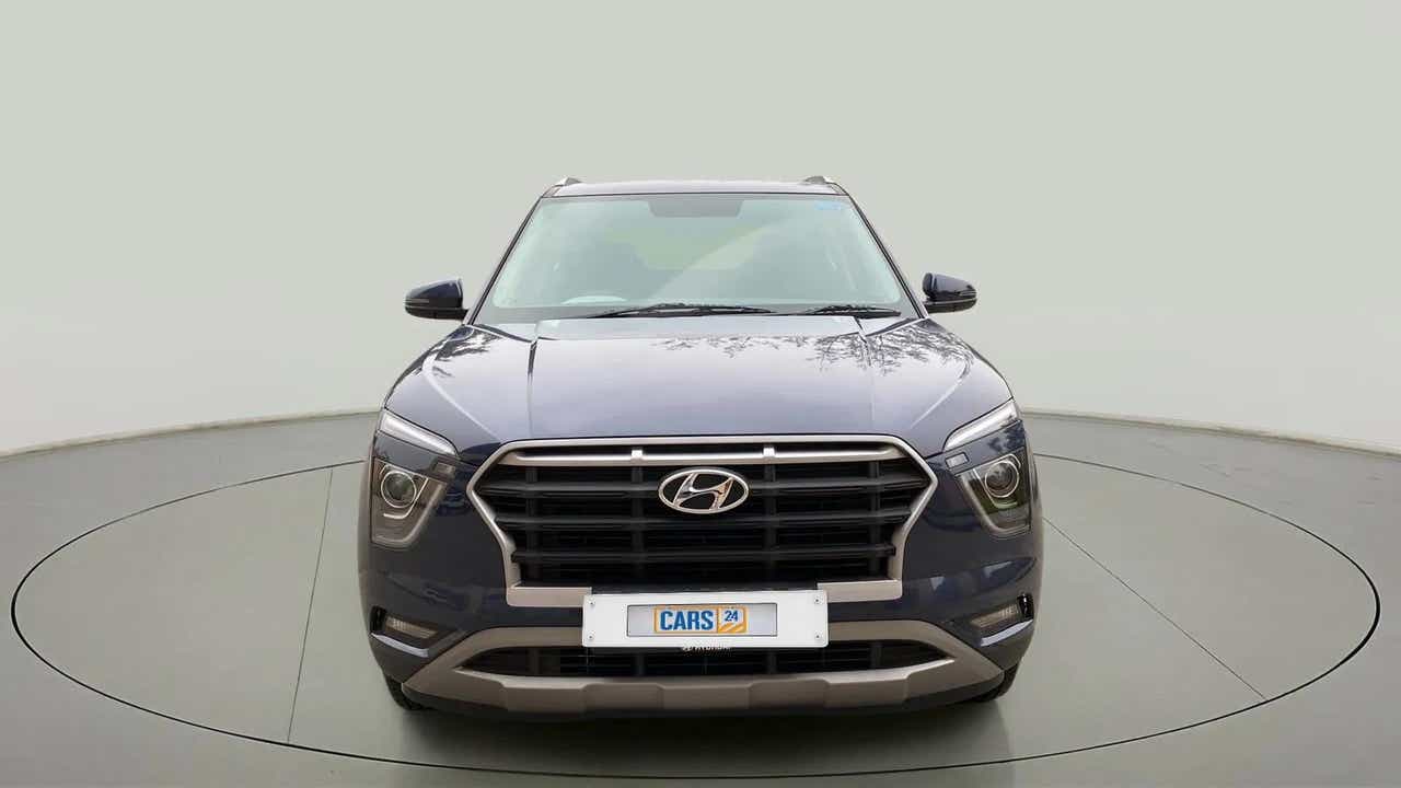 Front view of a Hyundai Creta 2018-2023