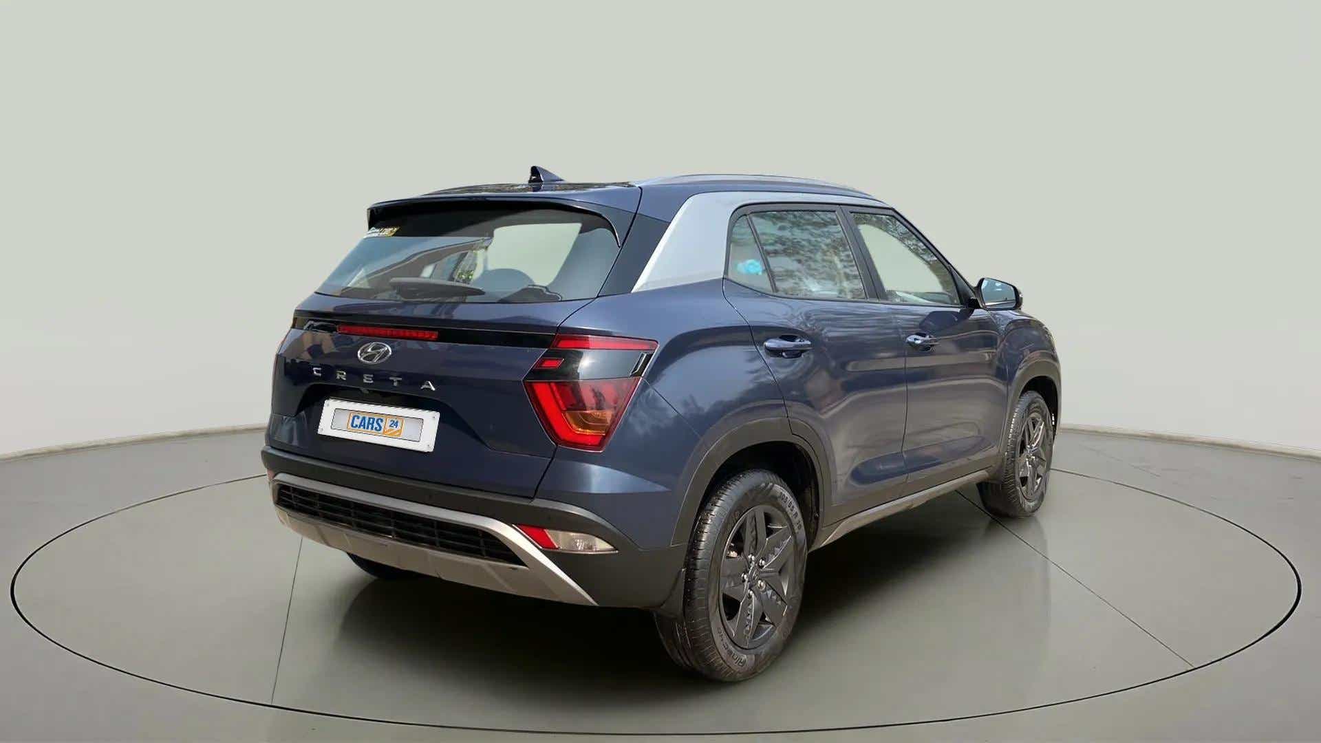 Rear three-quarter view of a Hyundai Creta 2018-2023