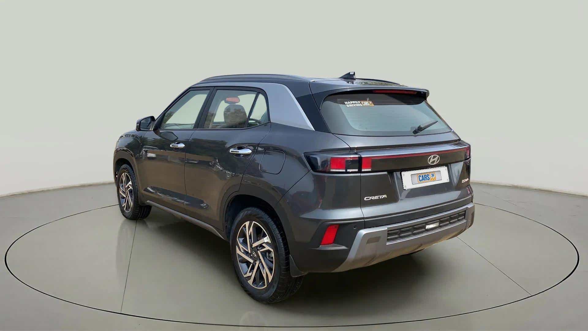 Rear three-quarter of a Hyundai Creta
