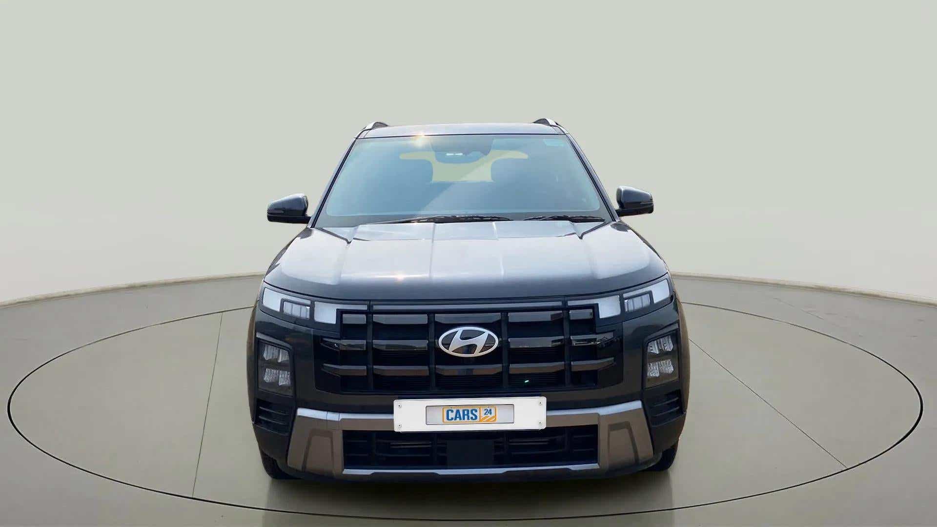 Front view of a Hyundai Creta