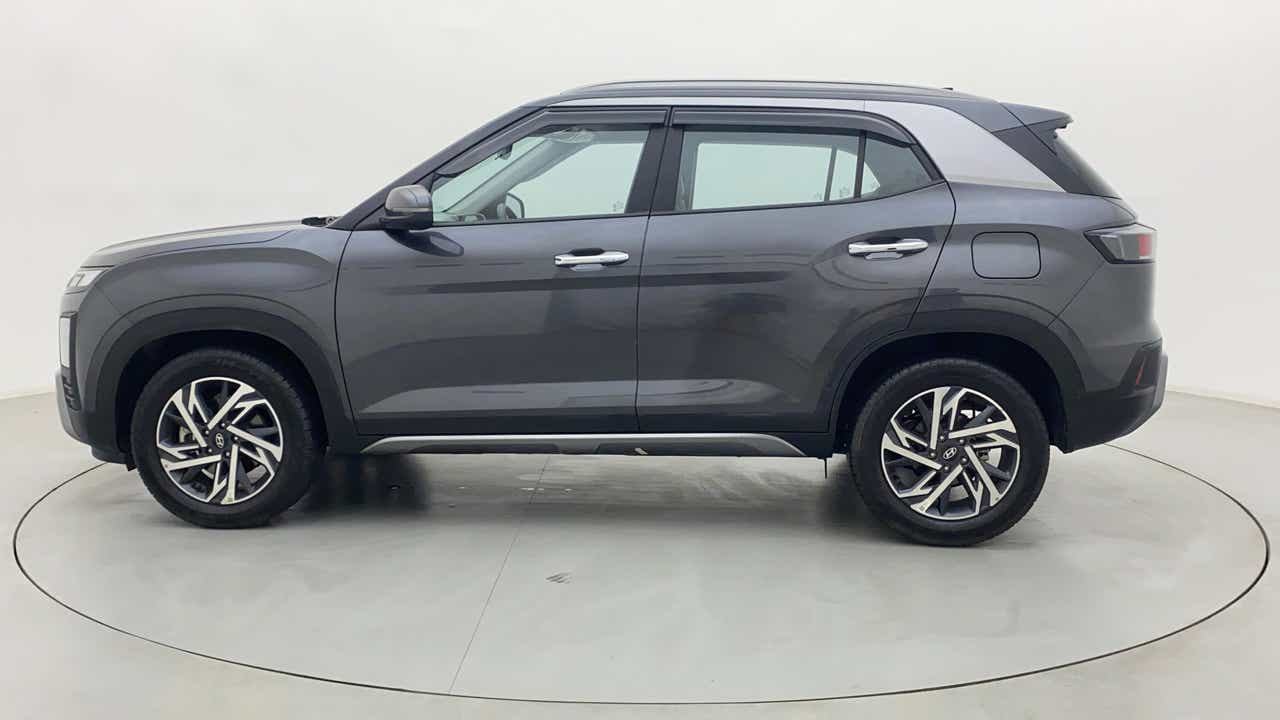 Side profile of a Hyundai Creta
