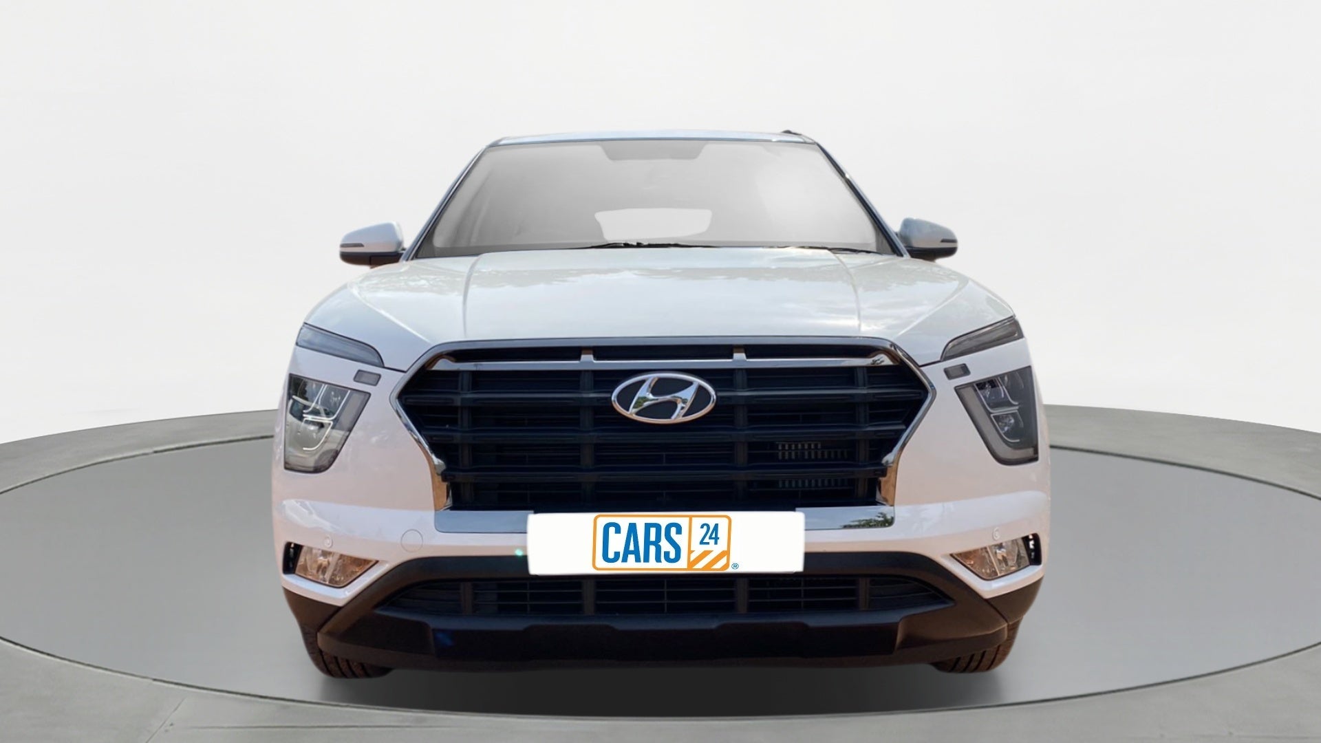 Front view of a Hyundai Creta 2018-2023