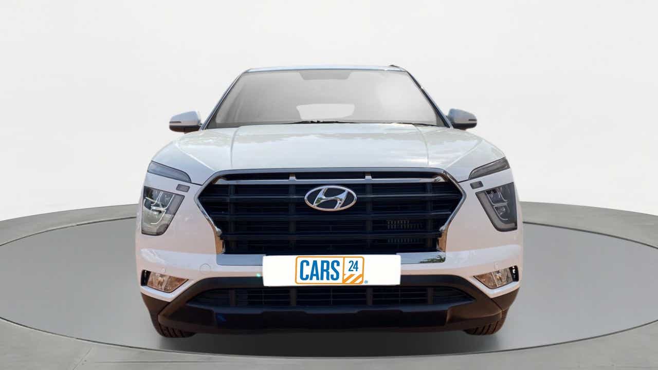Front view of a Hyundai Creta 2018-2023