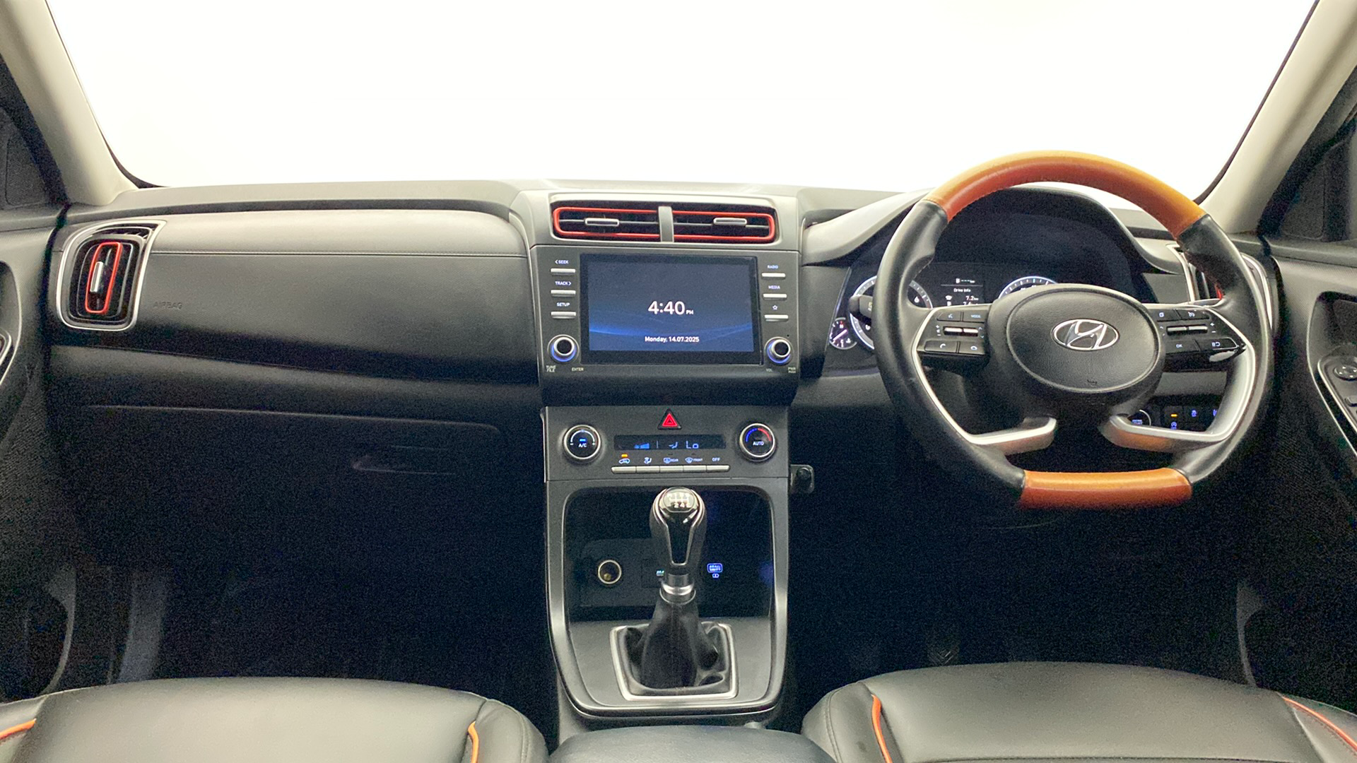 Interior dashboard view of a Hyundai Creta 2018-2023