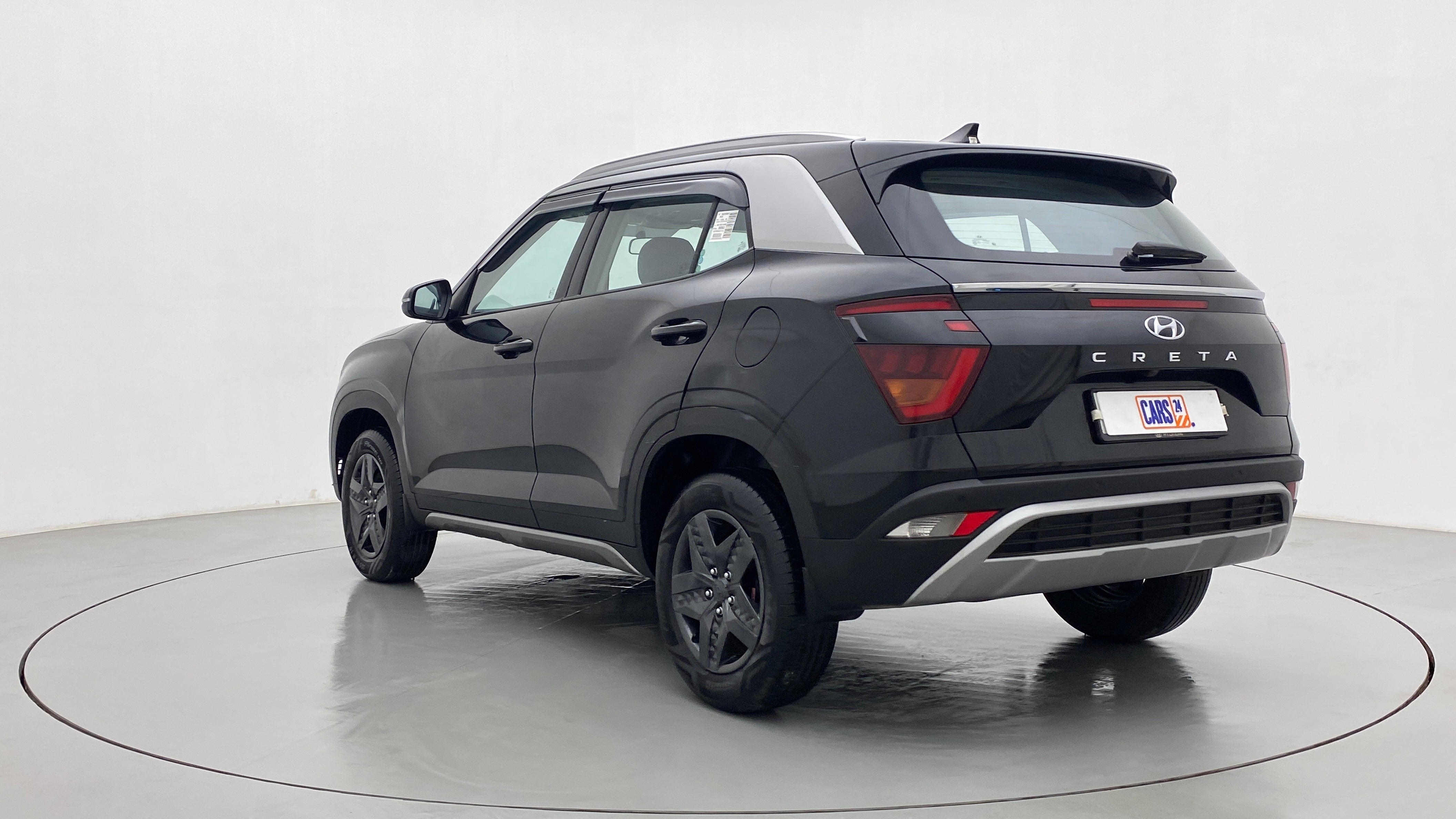 Rear three-quarter view of a Hyundai Creta 2018-2023