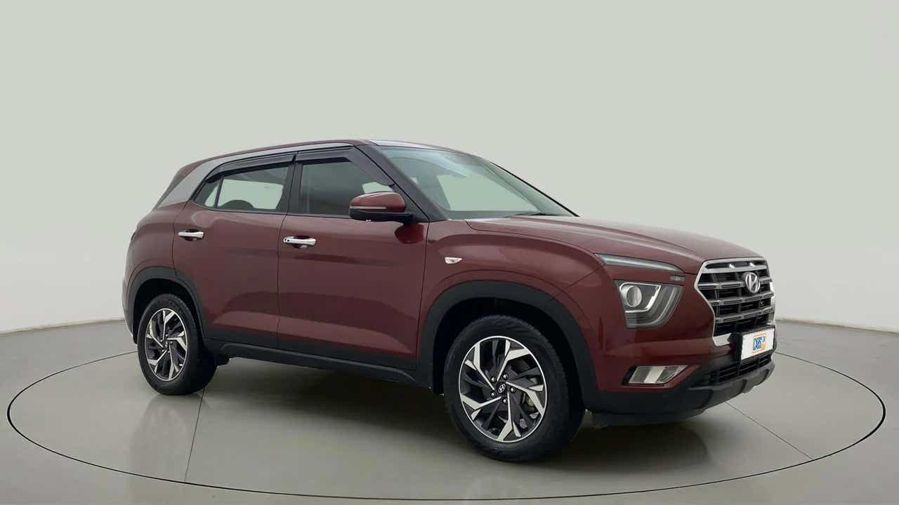 Front side view of a Hyundai Creta 2018-2023