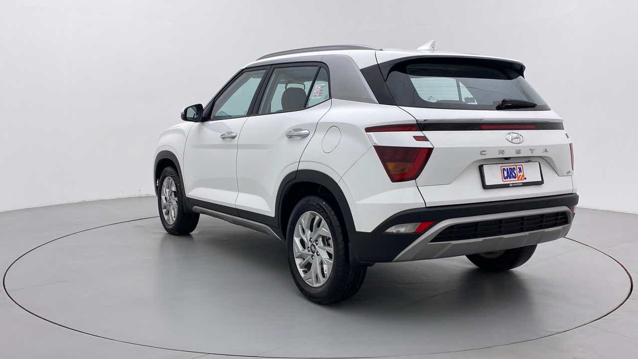 Rear three-quarter view of a Hyundai Creta 2018-2023