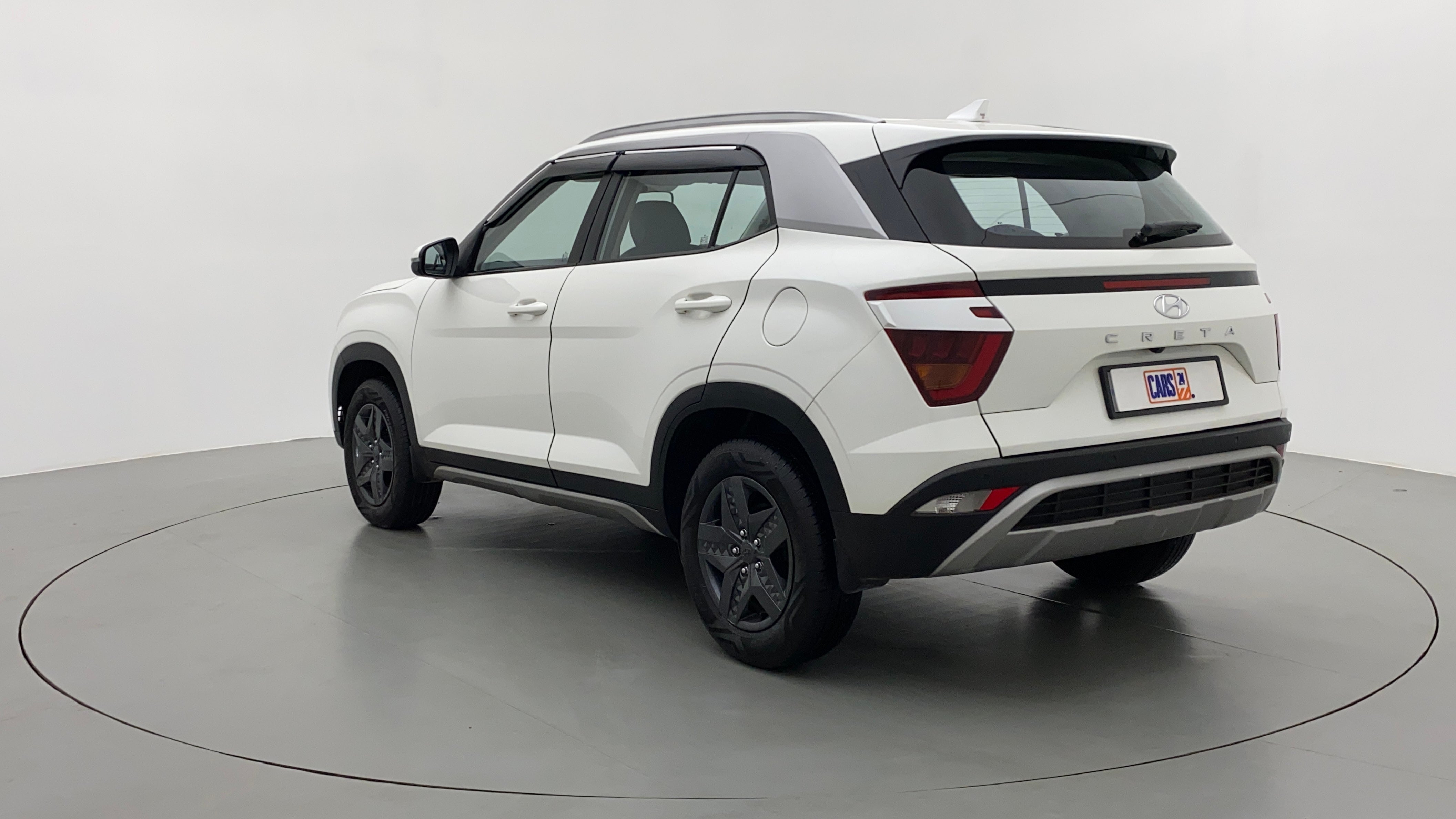 Rear three-quarter view of a Hyundai Creta 2018-2023