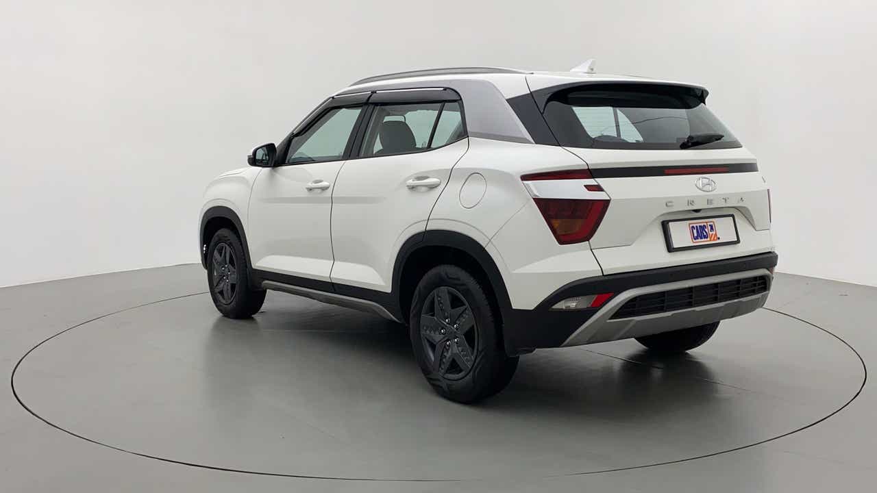 Rear three-quarter view of a Hyundai Creta 2018-2023