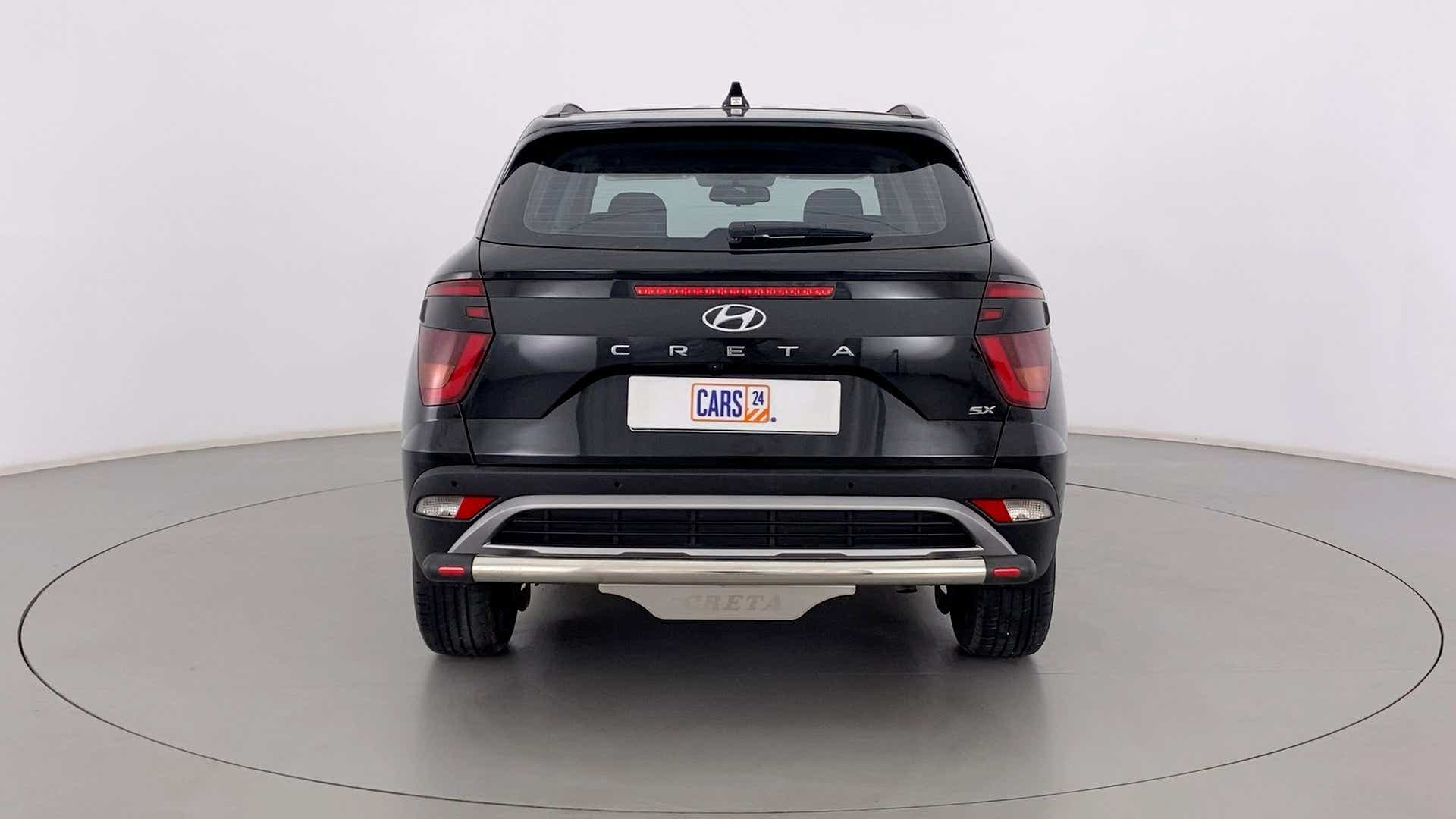 Rear view of a Hyundai Creta 2018-2023 SX