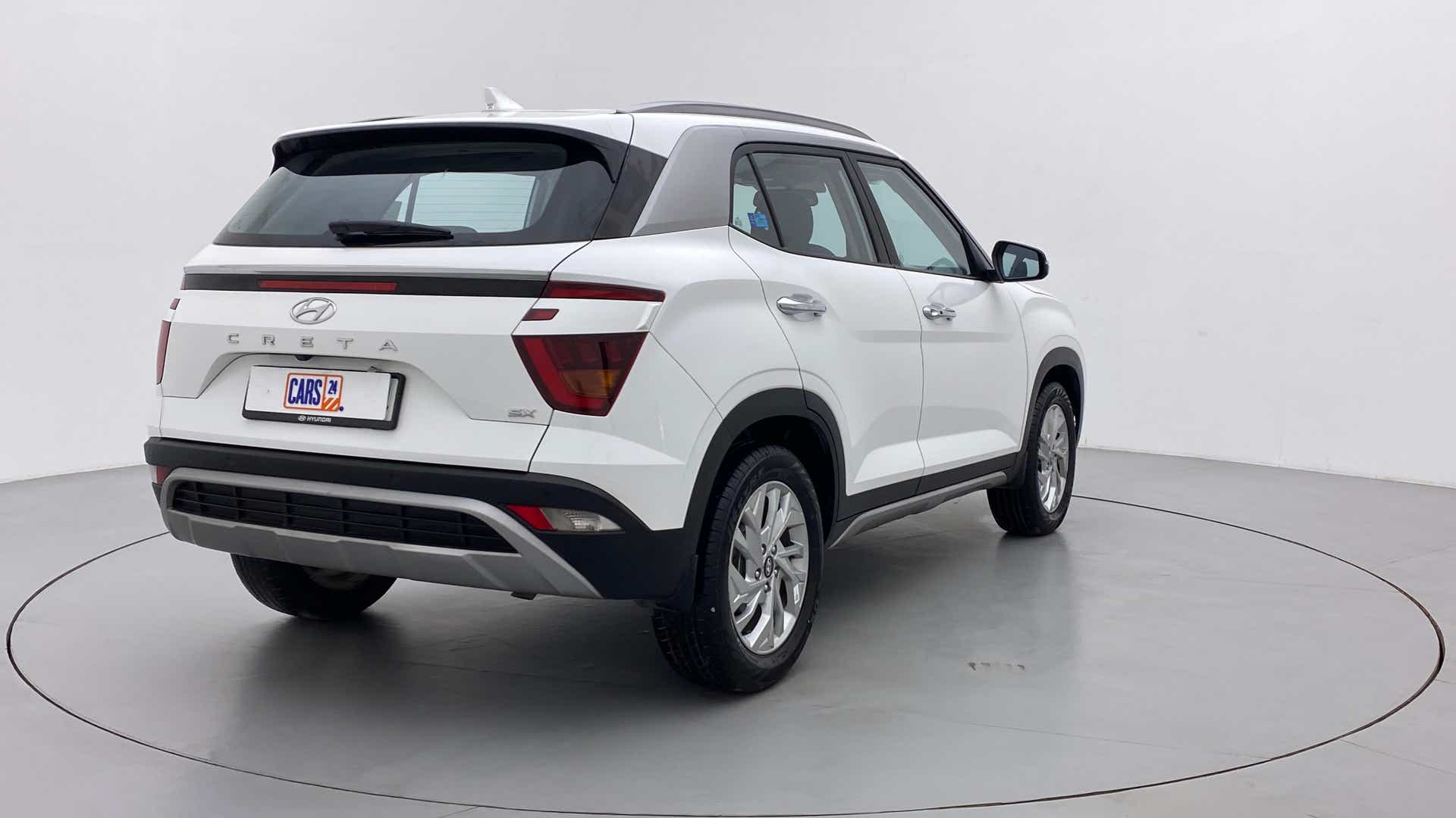 Rear three-quarter view of a Hyundai Creta 2018-2023