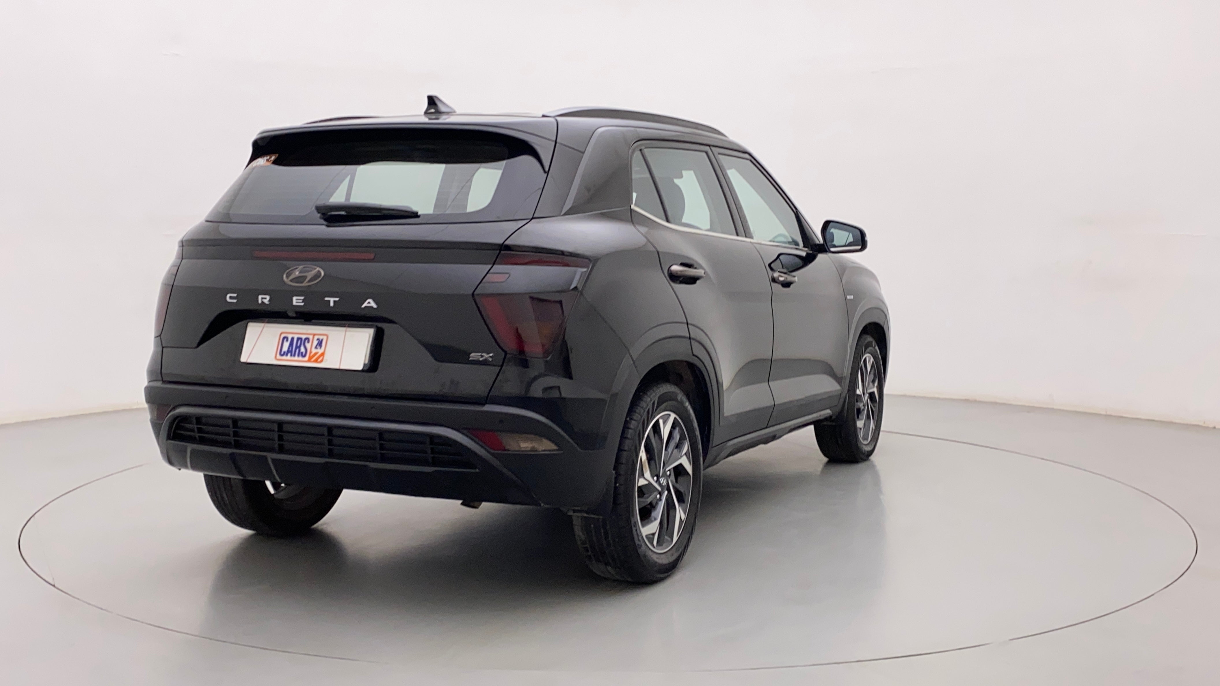 Rear three-quarter view of a Hyundai Creta 2018-2023
