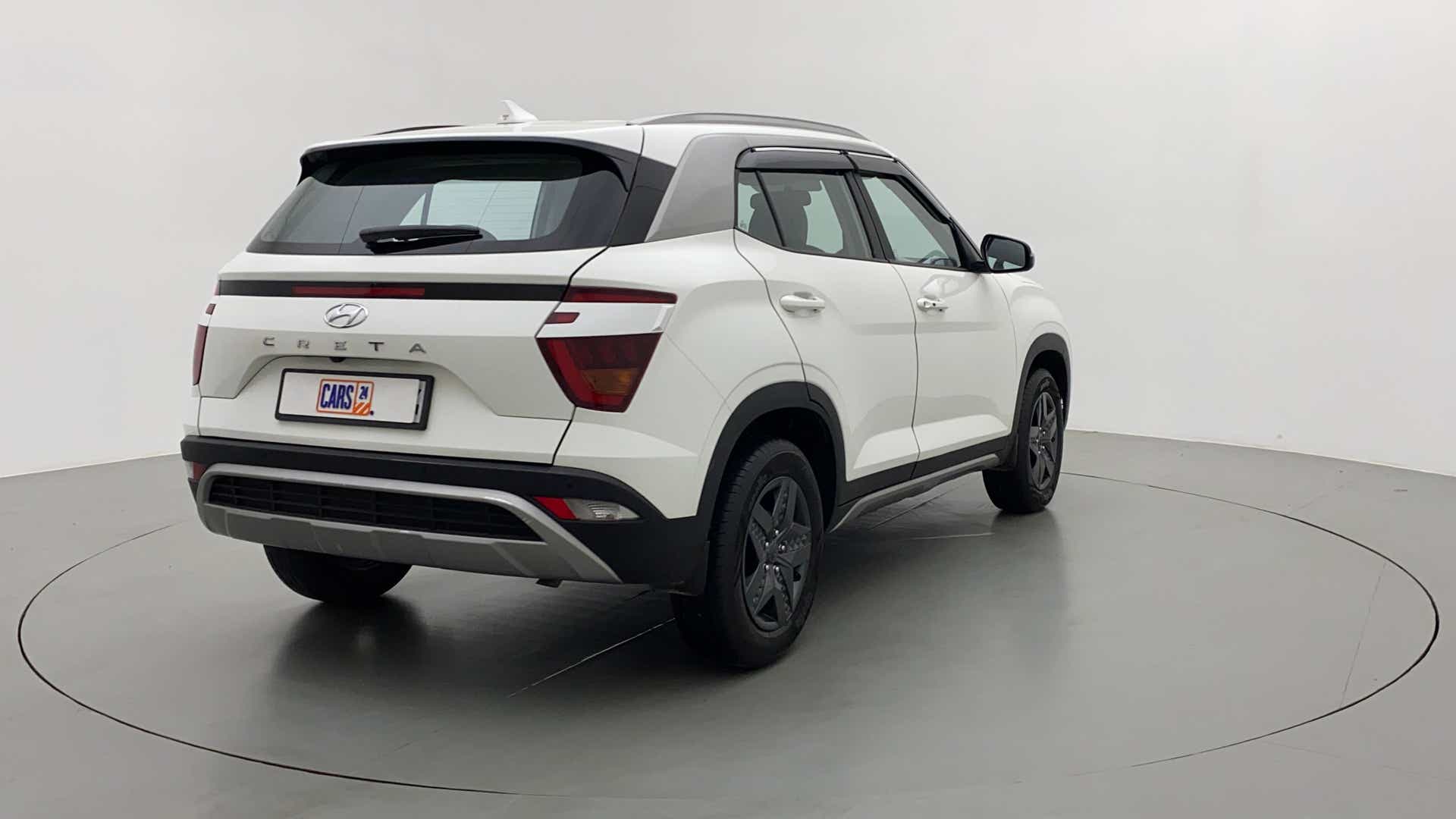 Rear three-quarter view of a Hyundai Creta 2018-2023